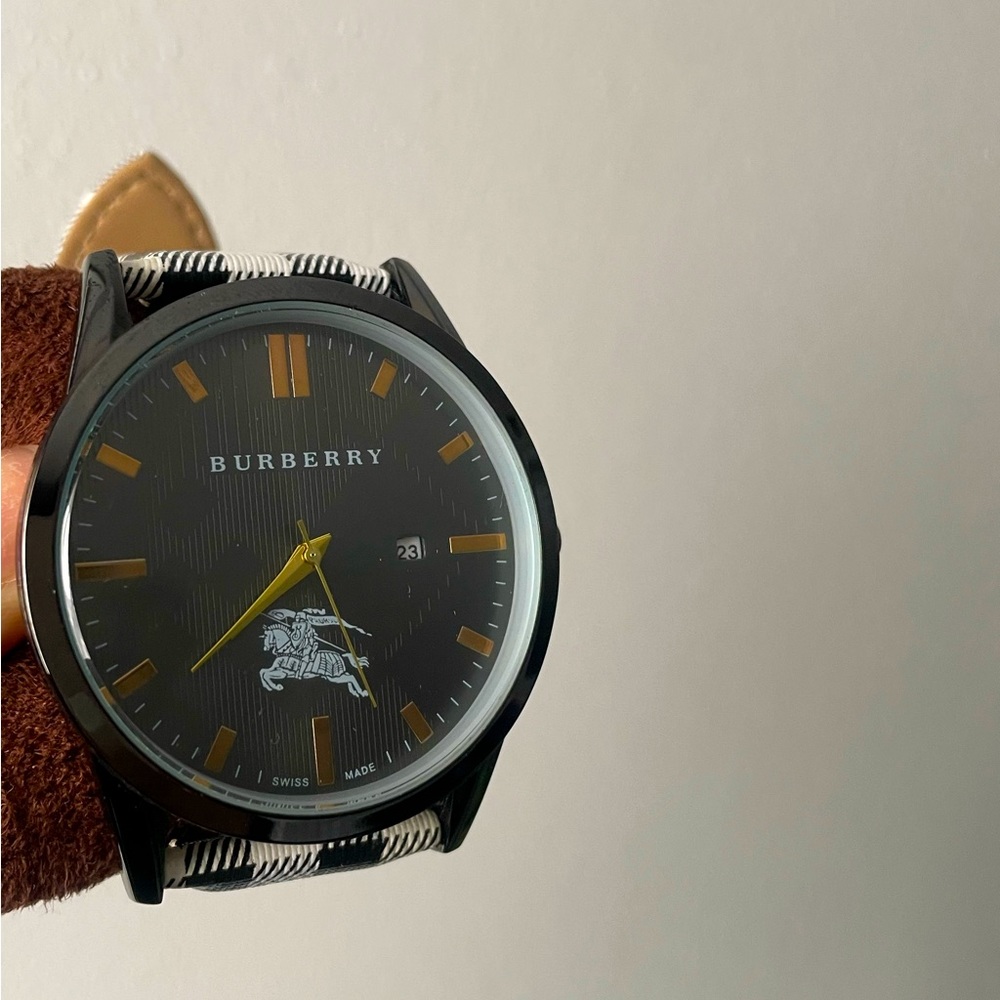 BURBERRY WATCH